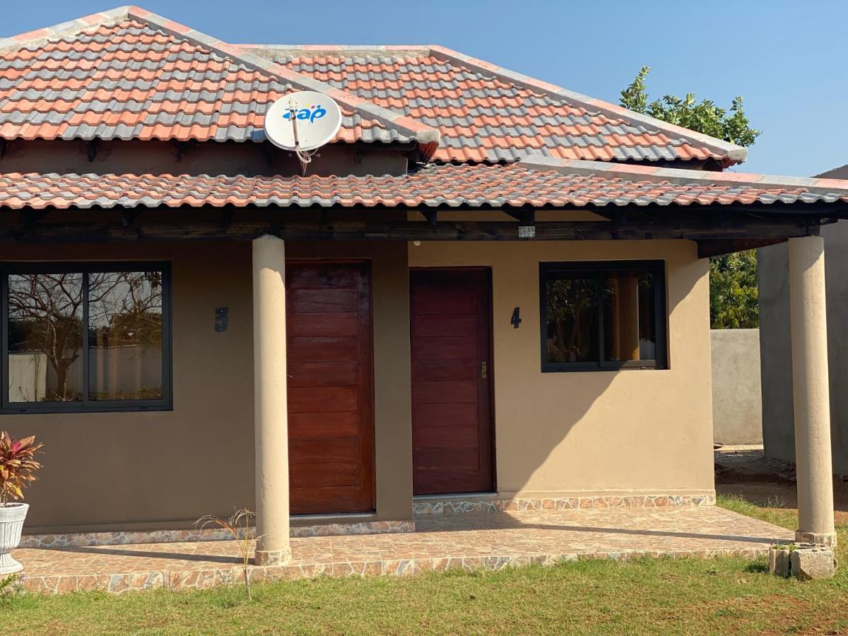 Elite Servicos - Acomodacao Familiar Maputo Exterior photo
